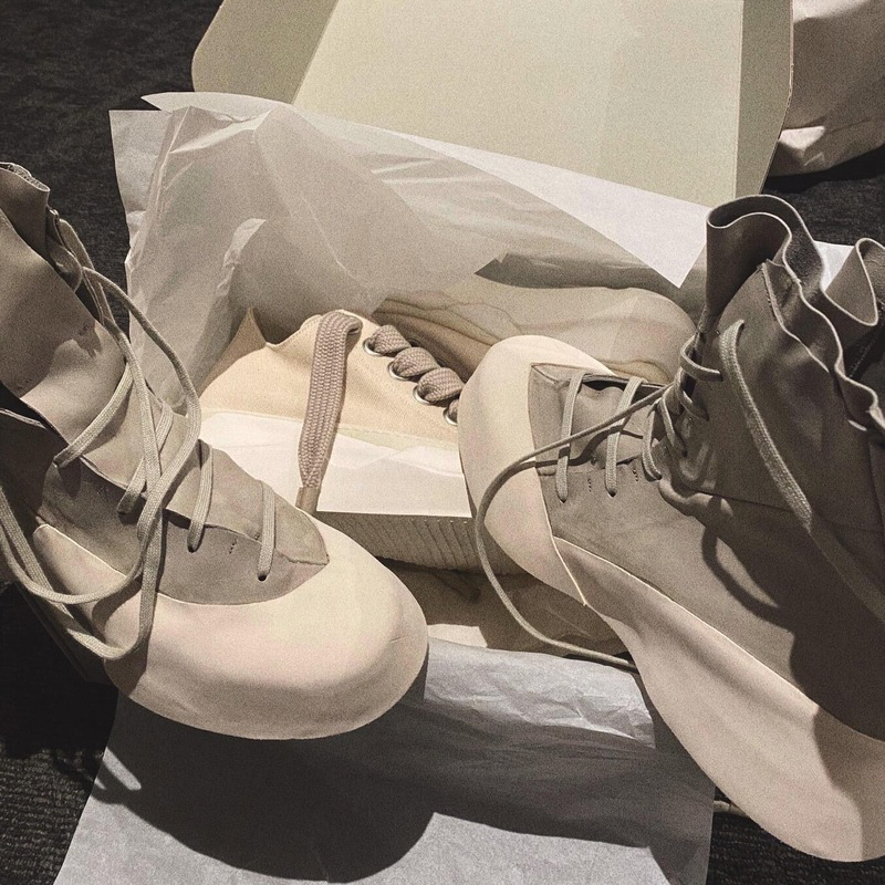Modest Angel Ark – Basic Minimalist Shoe