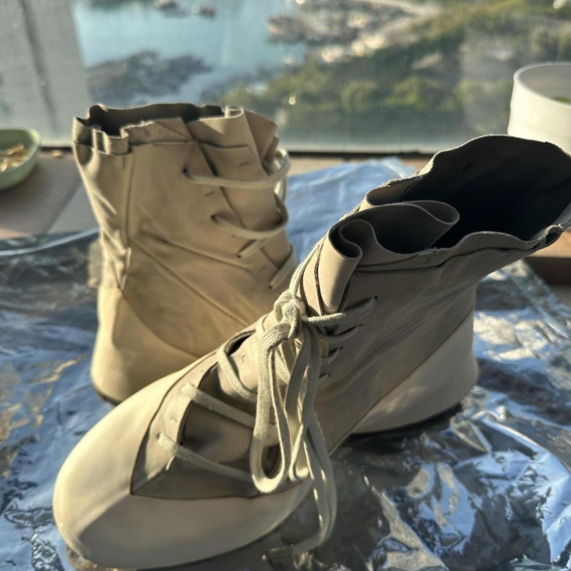 Modest Angel Ark – Basic Minimalist Shoe
